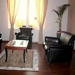 Pensión La Cer 3*