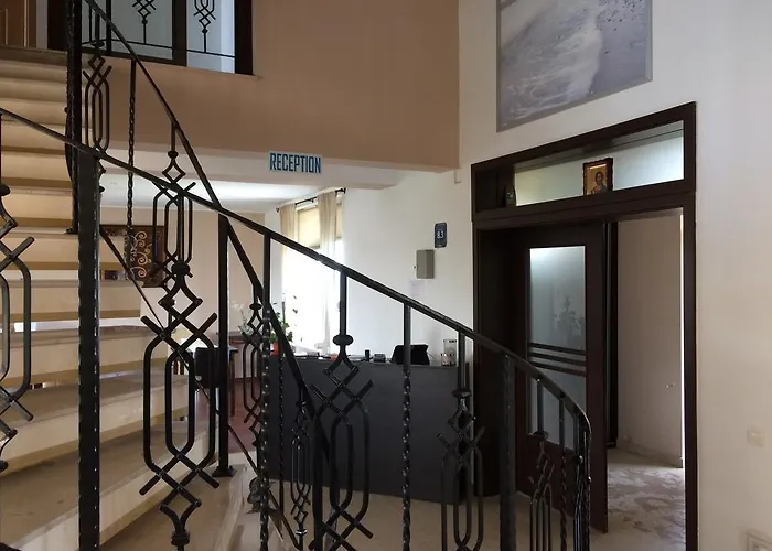 Konukevi La Cer Köstence